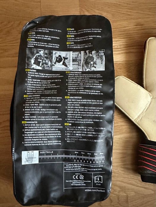 Воротарські рукавиці Adidas predator pro розмір 10