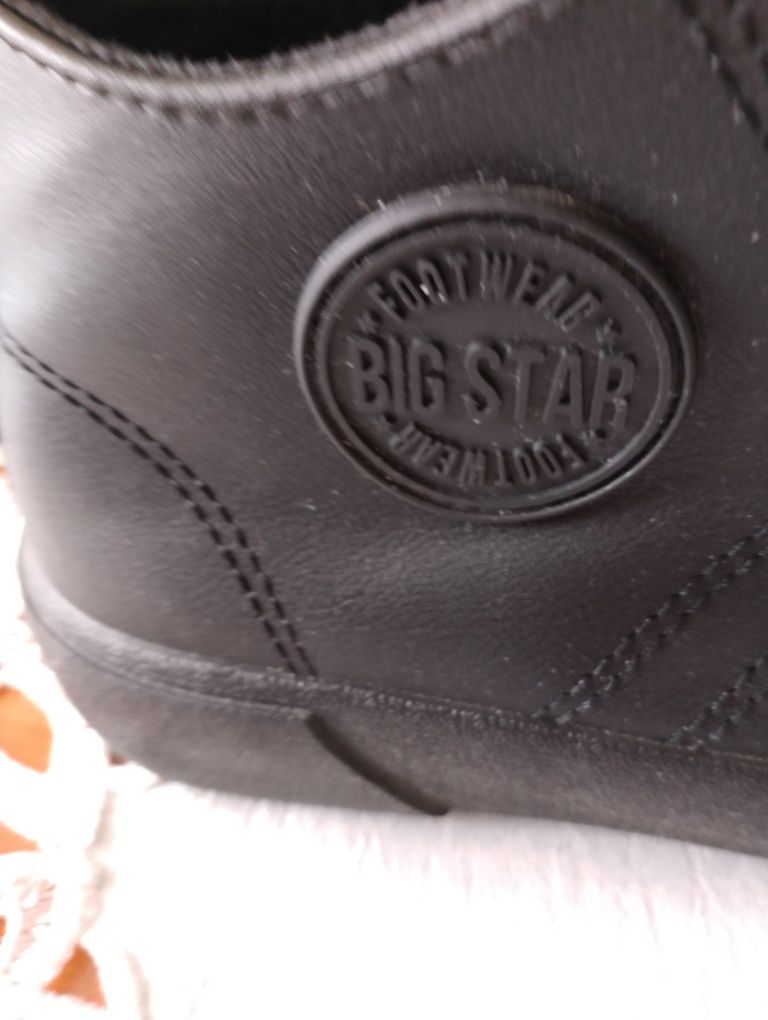 Buty sportowe męskie czarne Big Star rozmiar 41 rozmiar wkładki 26