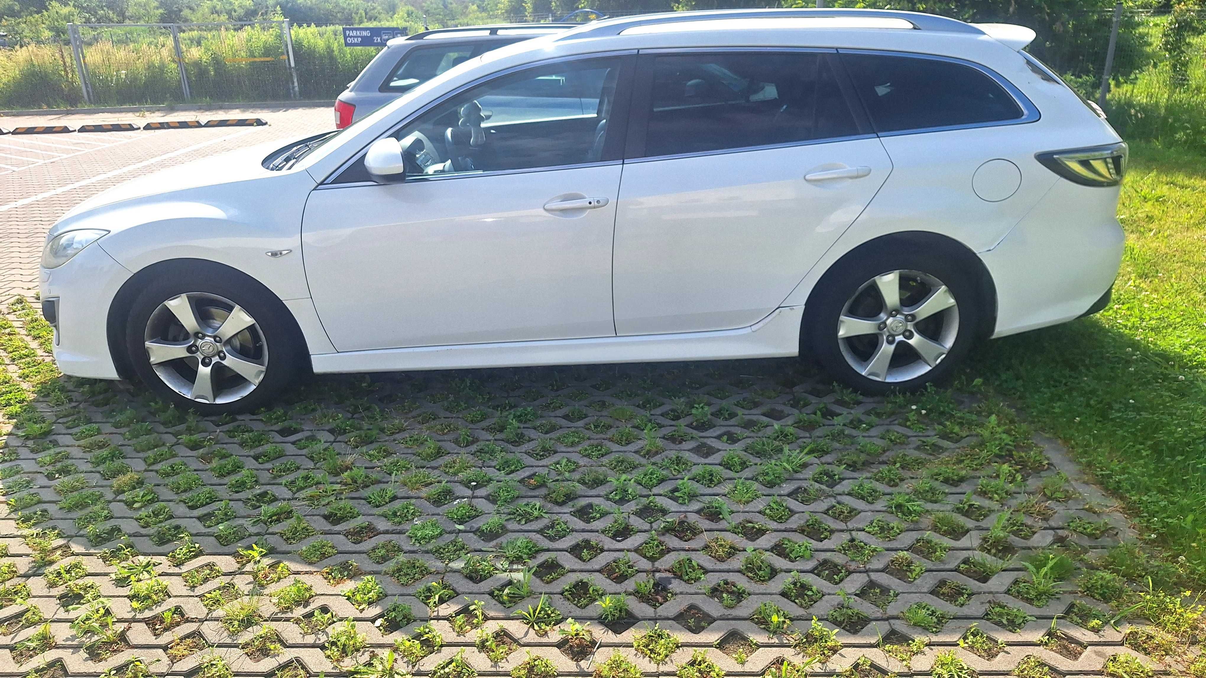 Mazda 6 w pięknym kolorze