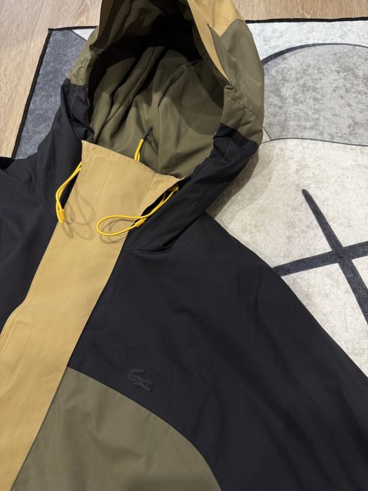 Куртка Lacoste ()