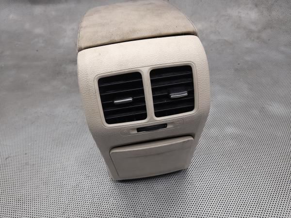 Apoio de braço VOLKSWAGEN Golf VI (5K1)