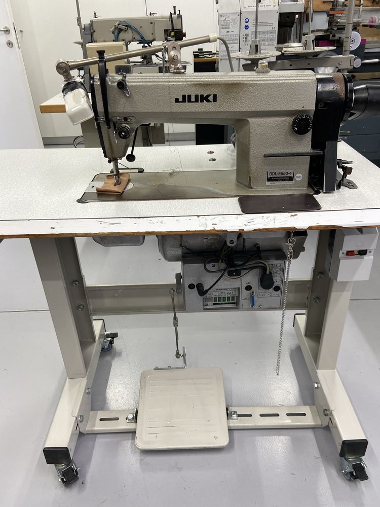 Maquina de ponto preso juki DDL-5550-4
