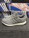 Чоловічі кросівки для бігу Adidas Ultraboost 43(27,5см) оригінал