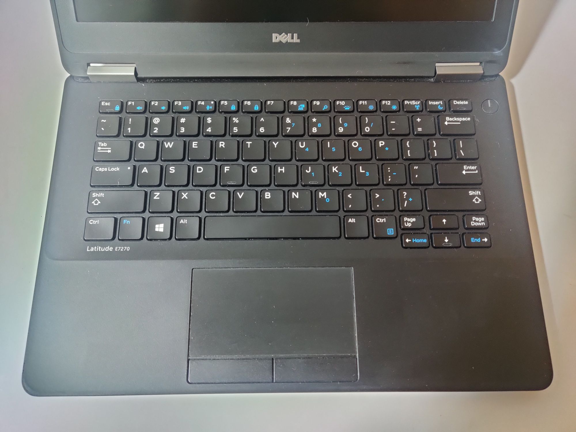 Dell Latitude E7270 12.5' HD i5 6300U/8GB/128GB SSD