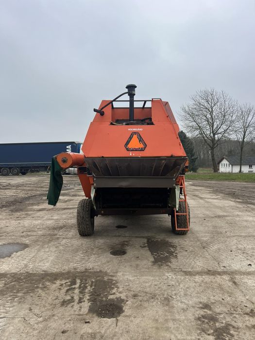 Комбайн зернозбиральний Dronningborg 7500