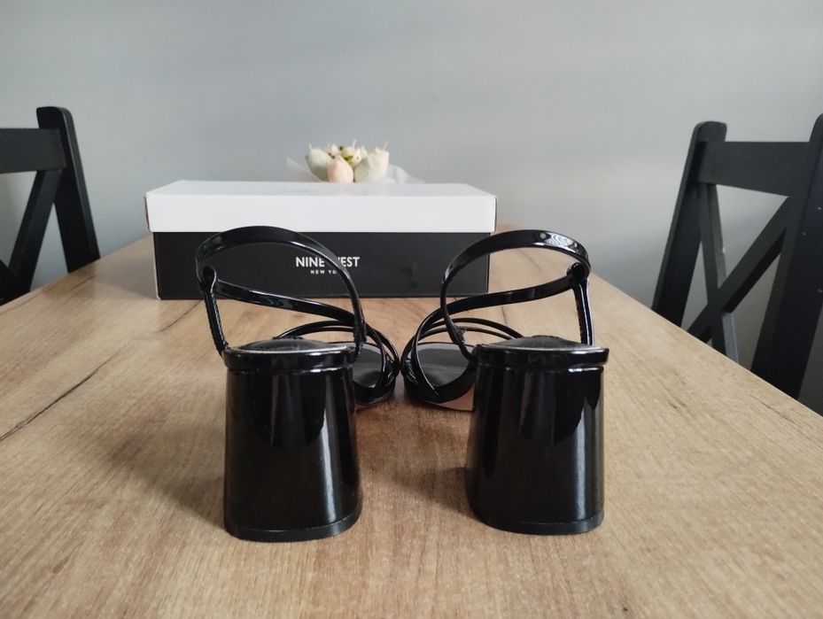 Sandały,  buty czarne na obcasie marki, Nine West, nowe, rozm 37