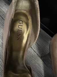 Buty guess.