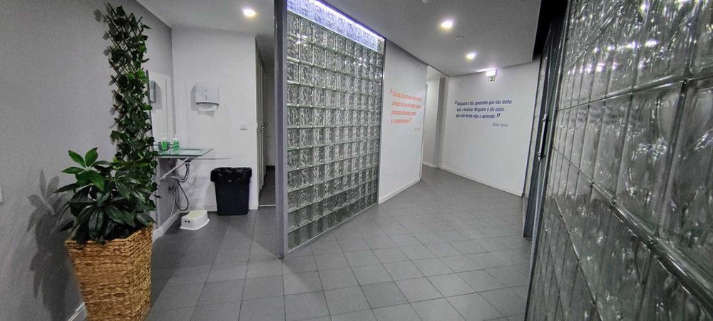 Aluguer salas Formação, Eventos, Reuniões | Gabinetes | Coworking