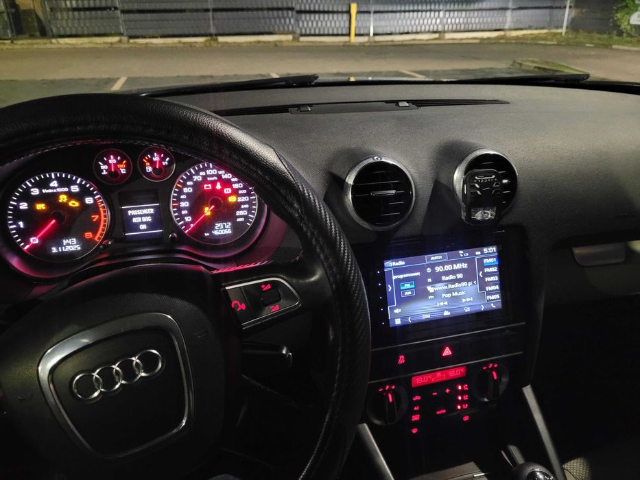 Audi A3 8P Sportback 5D 2012 1.6 MPI 102 km Manualna Xenon LED
