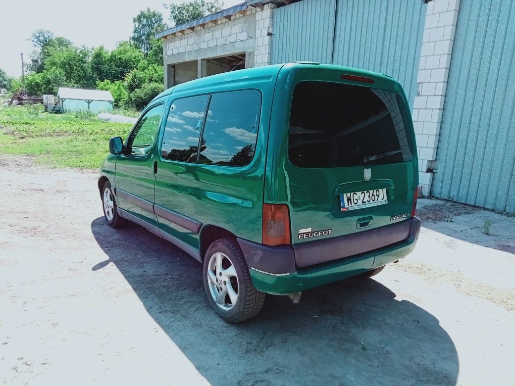 Peugeot Partner 1.4 MPi Salon Polska