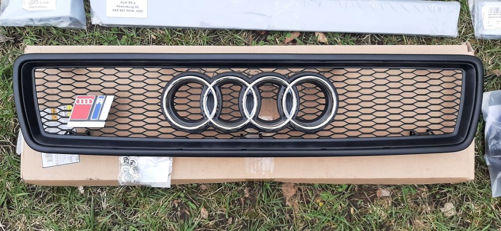 Audi 80 b4 RS2 lampa listwa grill emblemat klosz uszczelka dekielek