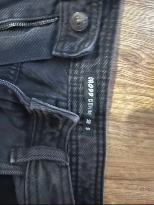 Spodnie czarne jeansy