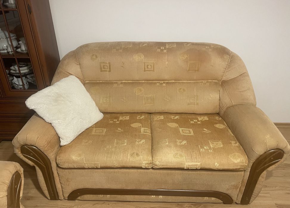 Zestaw wypoczynkowy 2+1 dwie sofy i fotel miodowy beżowy