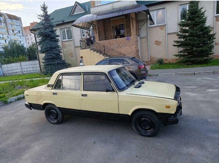 Вас 2107 Можливий обмін 1985р двигун  03