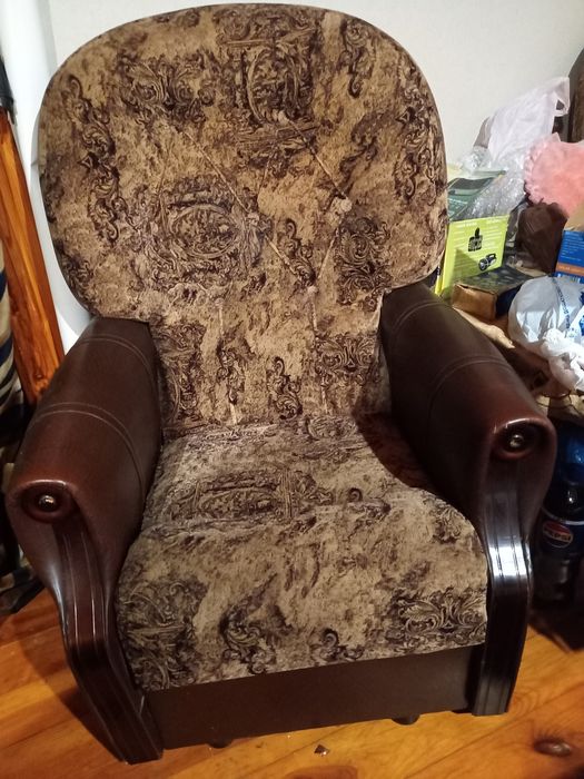 Продам два кресла отличном состоянии