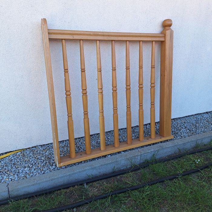 Barierki drewniane dab