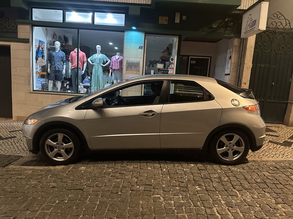 Honda Civic 2008 1.4 a Gasolina - Inspeção Válida até 2026