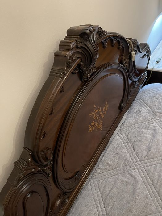 Cama , colchao e estrado bom estado !