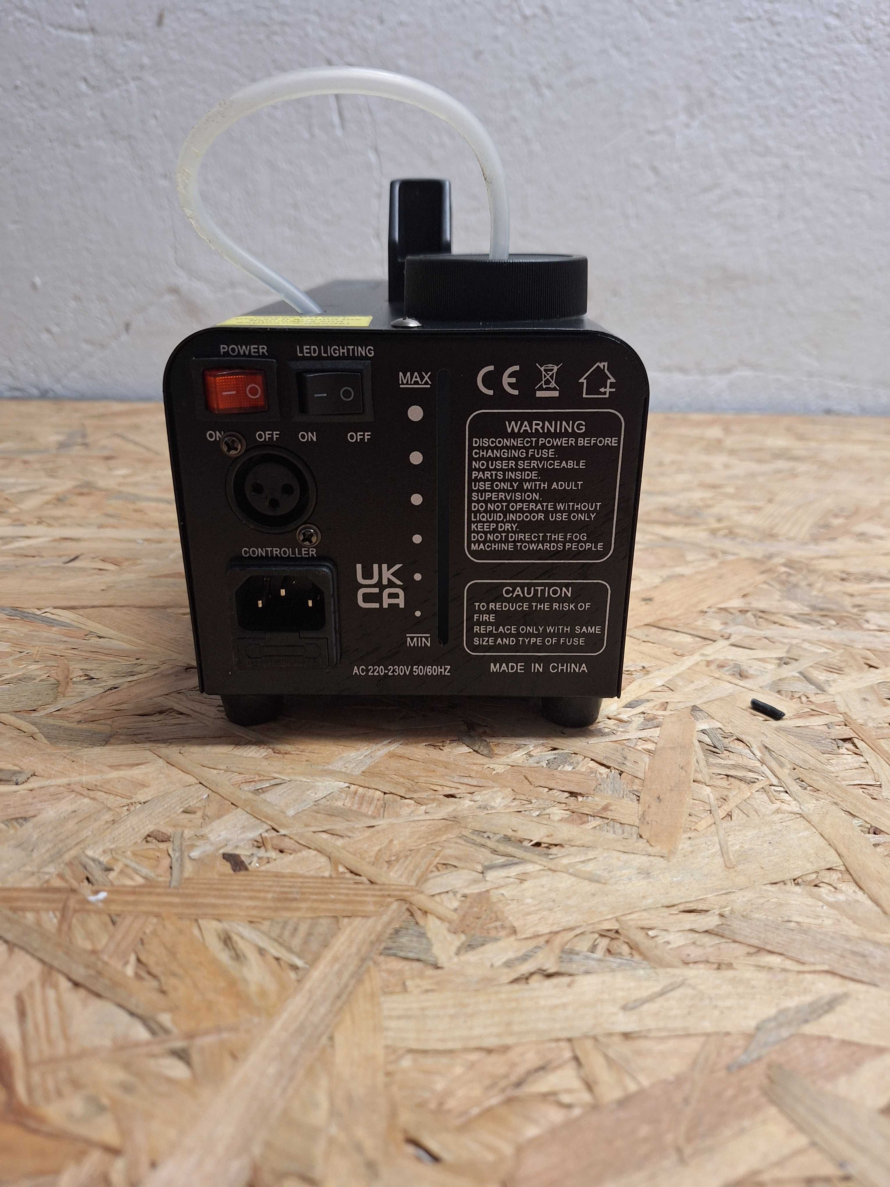Wytwornica dymu z diodami LED 500w