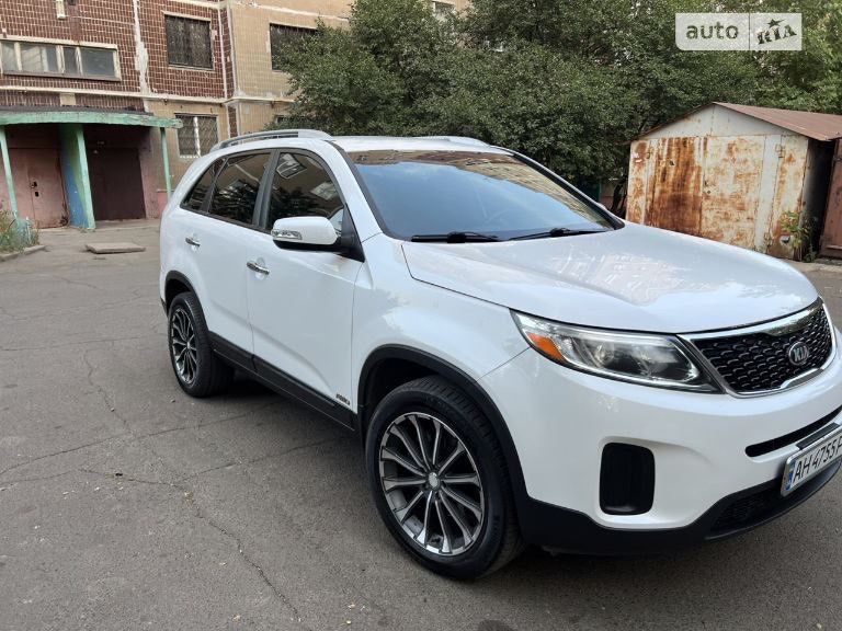 Kia Sorento 2014 v6 7 мест