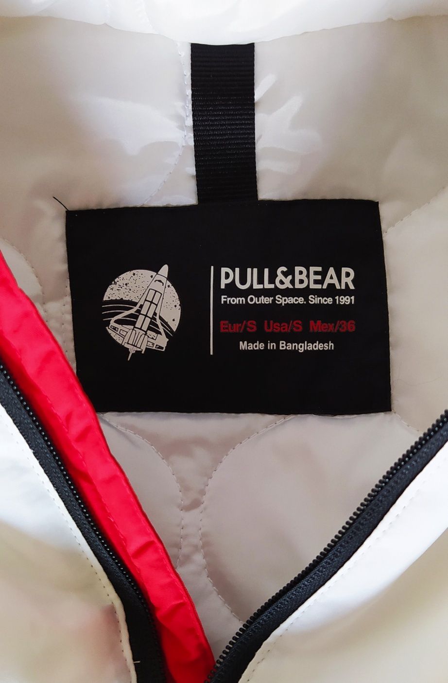 Blusão canguru NASA Pull&Bear