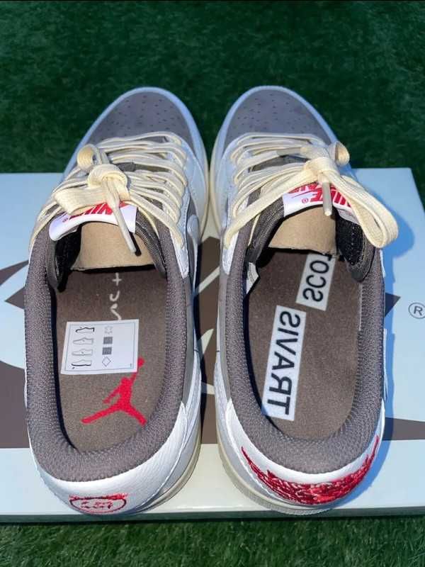 Buty Nike Retro Low OG SP r.41/ jordan 1/ Reverse / Travis Scott