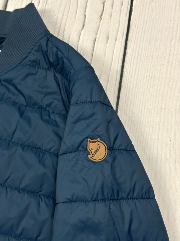 Fjallraven Kurtka Podpinka Damska Ocieplenie G-loft Supreme Logo r. S