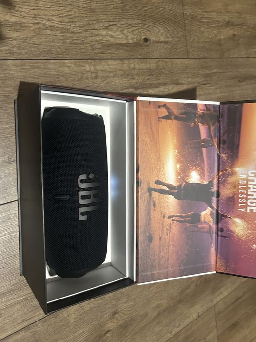 glosnik jbl charge 5