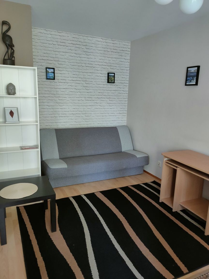 Wynajmę mieszkanie kawalerkę ul. Sucharskiego