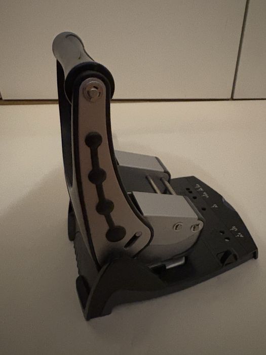 Furador Easy da Maped (40 folhas) novo