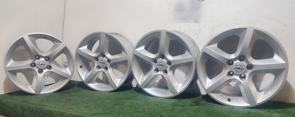 Felgi aluminiowe OE Opel Astra Vectra Zafira 5x110 17" 7J et 35.