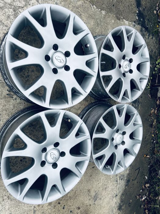 Оригінальні Диски Dezent R17 5x114.3 7.5J ET38 Hyndai Honda Mitsubishi