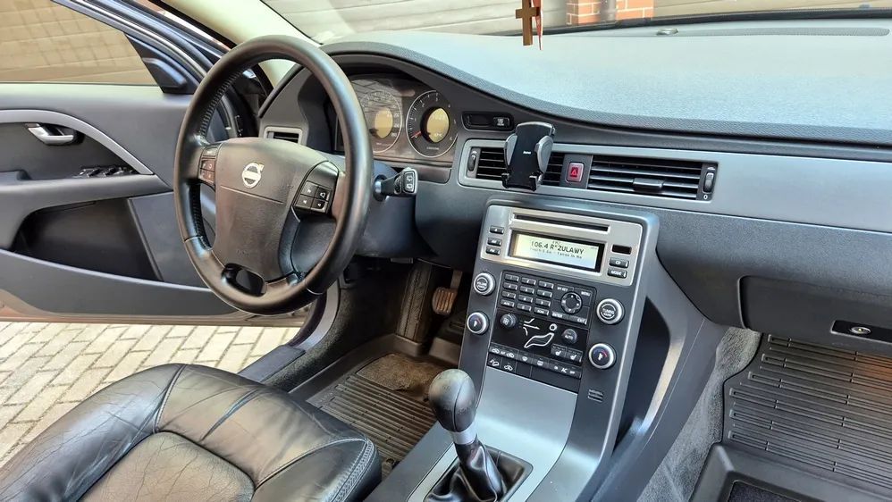 Volvo XC 70 Kombi 2.4D5 185KM ,Prześlicznie utrzymane, Zamienię na komputer