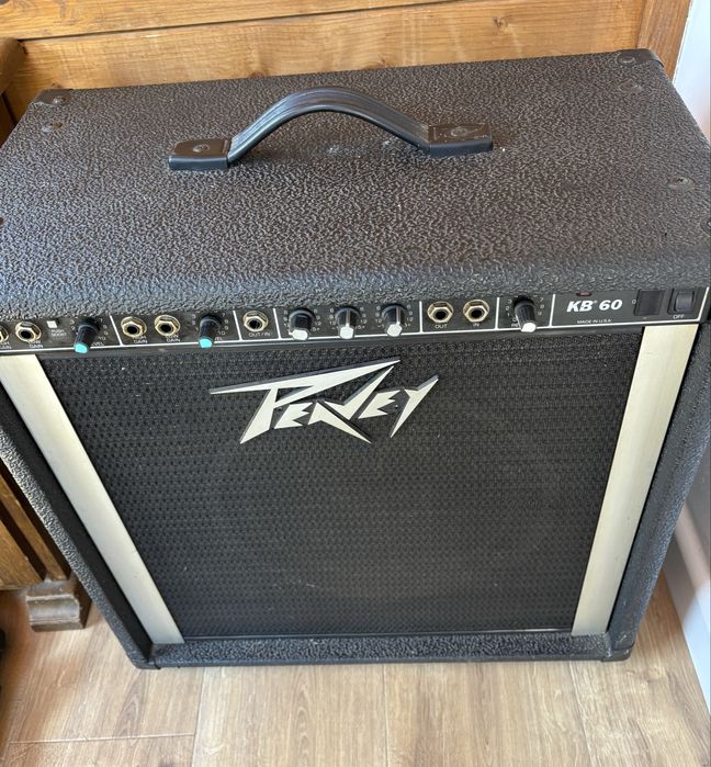 Wzmacniacz Peavey KB60 do basu, klawiszy USA