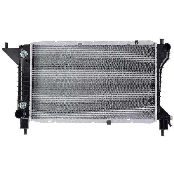 радиаторы разные Volvo C30 C70 XC40 S60 S70 V40 V50 XC60 XC70 XC90