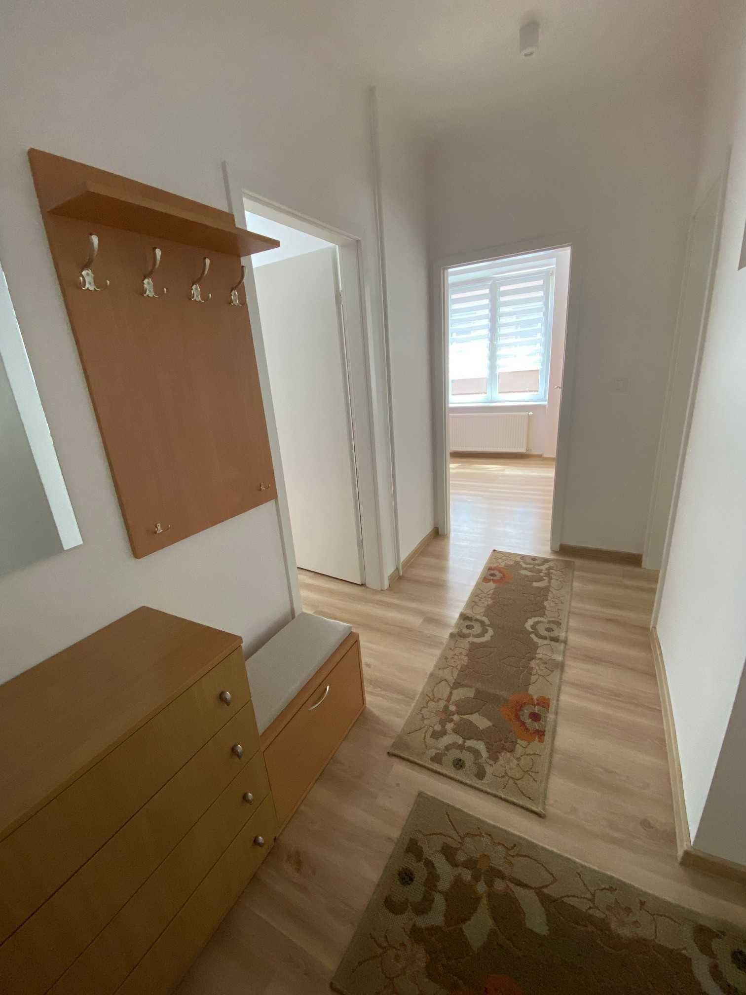 Wynajmę 3 pokojowe mieszkanie, w atrakcyjnej lokalizacji w Nowej Hucie