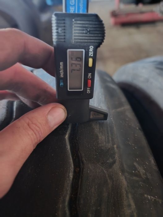 Пара шин Michelin 385/65r22.5