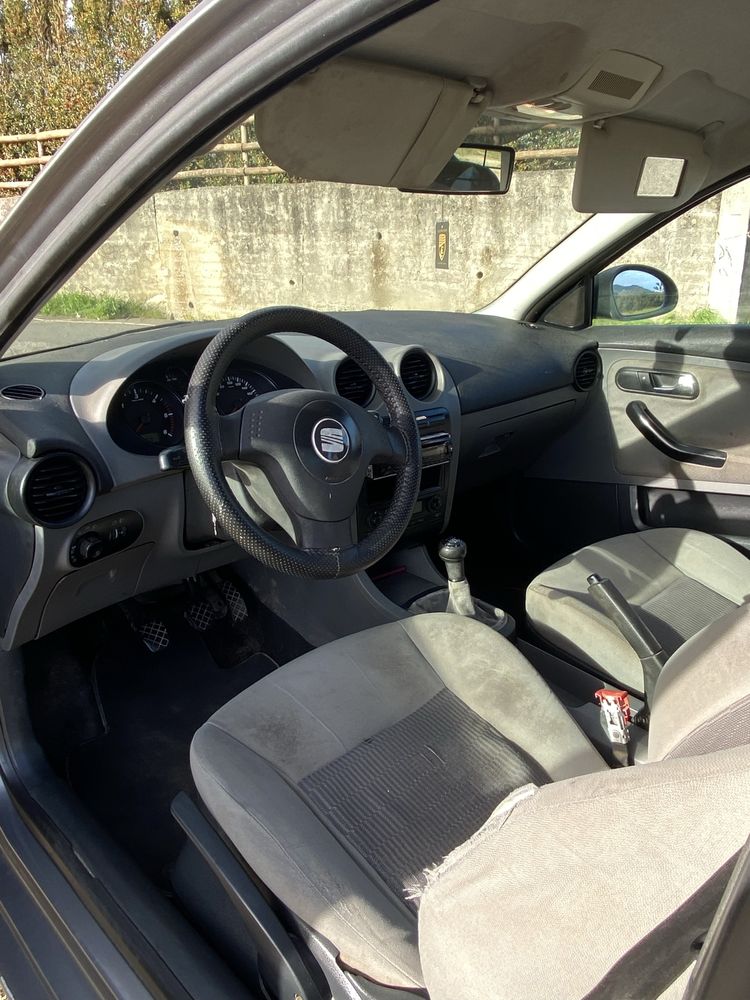 SEAT Ibiza TDI 2004 negociavel