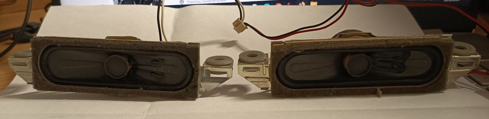 Głośniki OHC 3007.7290 8Ohm 10W tv JVC LT-32VF52K