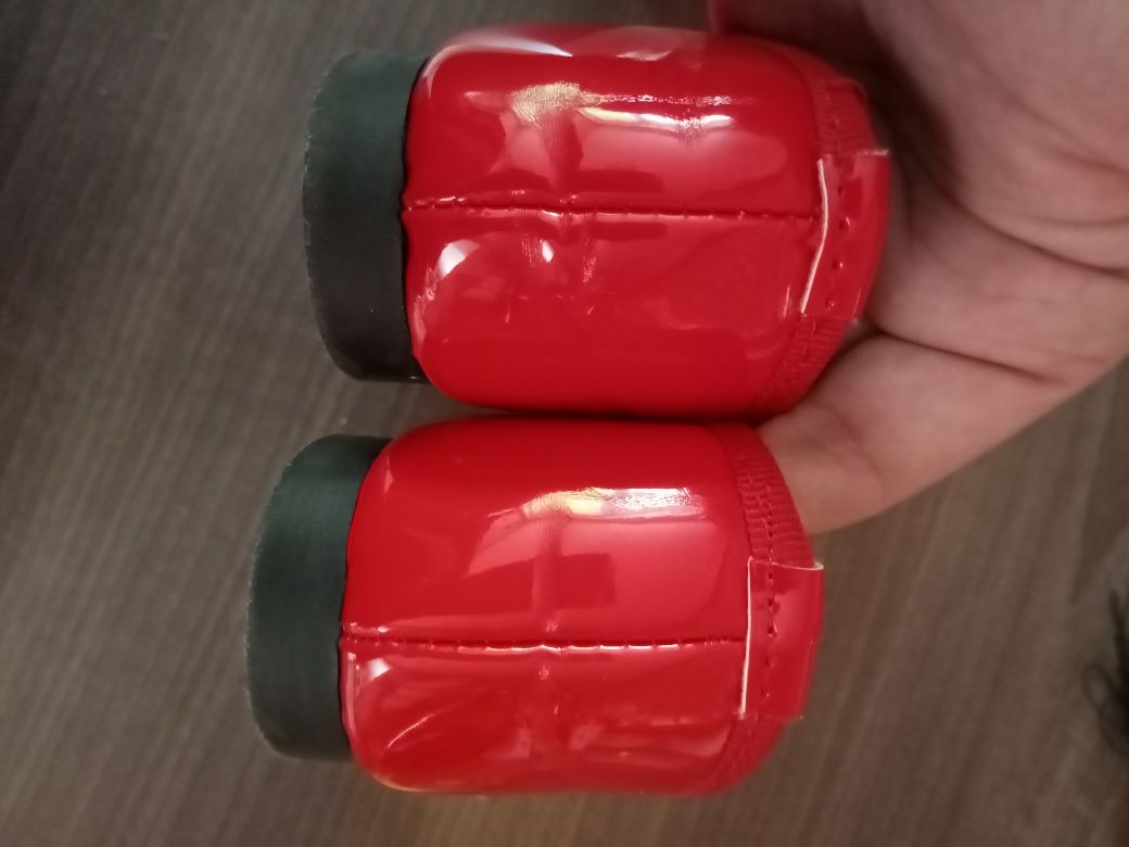 Baleriny czerwone w połysku 31