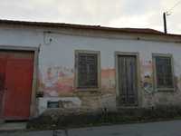 Casa antiga e terreno - Oliveirinha, Aveiro