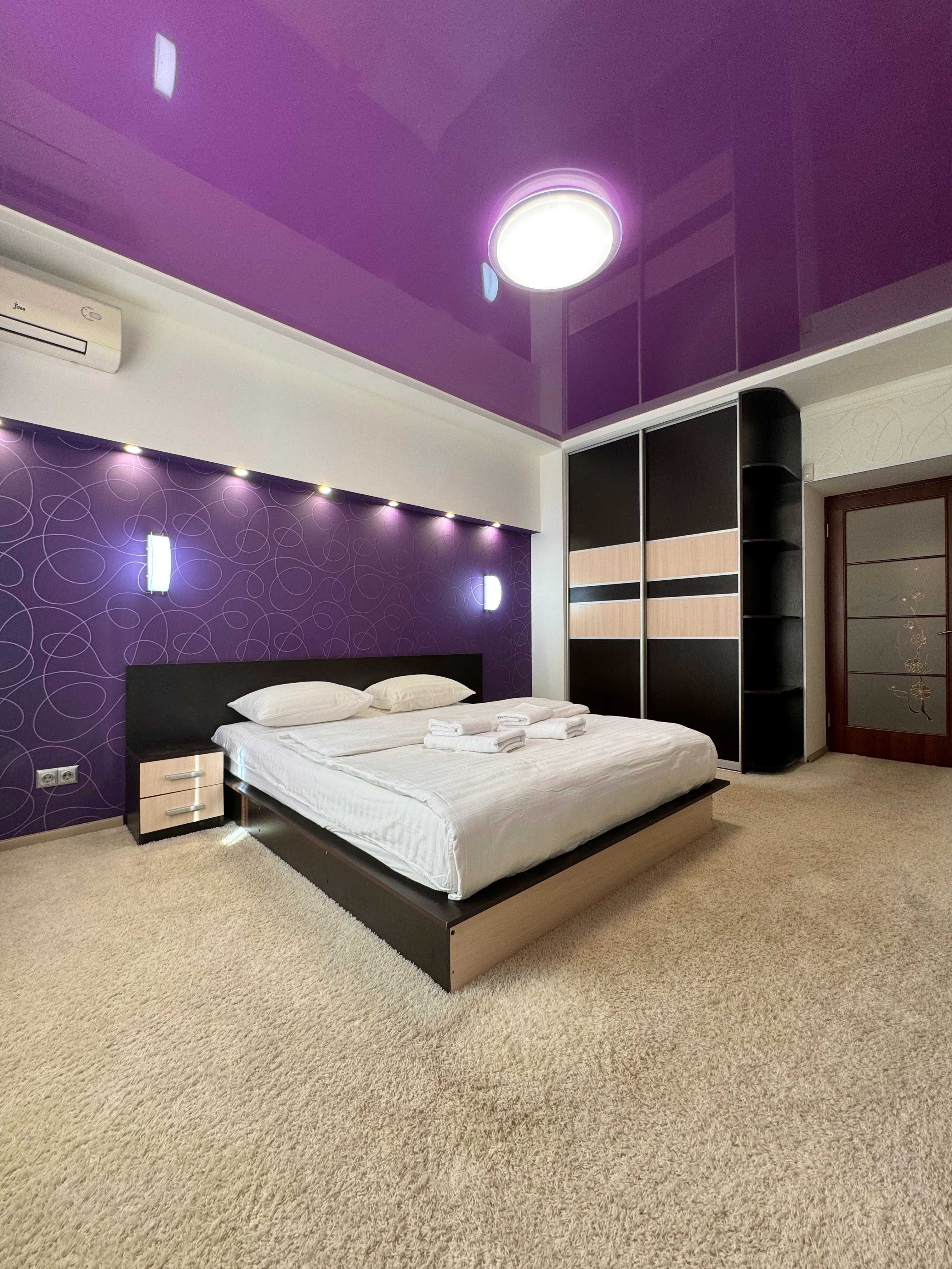 ApartPoltava Неповторні апарт. з КУТОВОЮ ванною поряд стадіону ВОРСКЛА