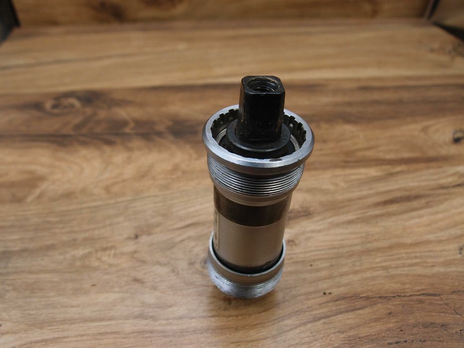 suport rowerowy Shimano Deore BB-UN52 VIA Japan 107 mm BSA / 68 mm