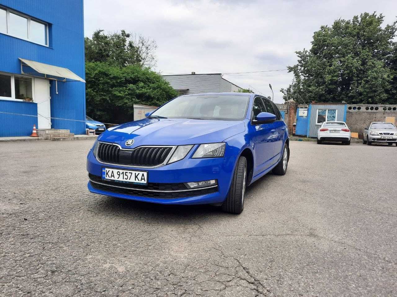 SKODA Octavia 2.0 TDI STYLE DSG COMBI 2018 року