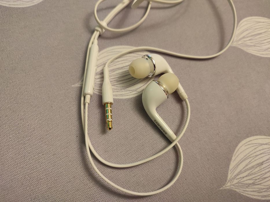 Nowe słuchawki Samsung Jack 3.5 mikrofon