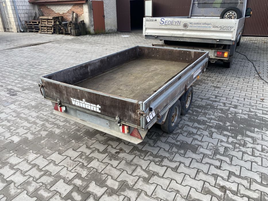 Przyczepka samochodowa lekka tandem Variant