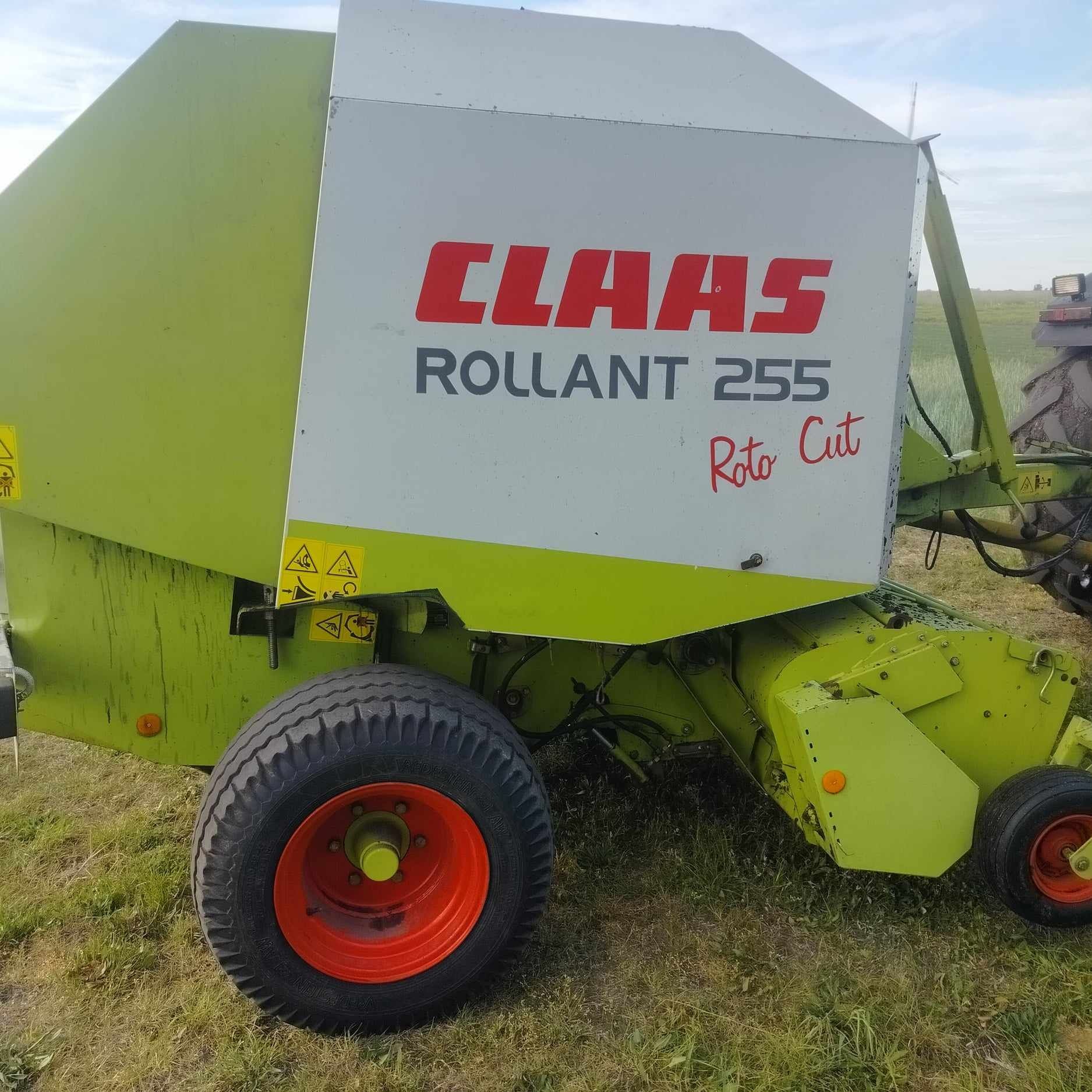 Claas Rollant 255 RC