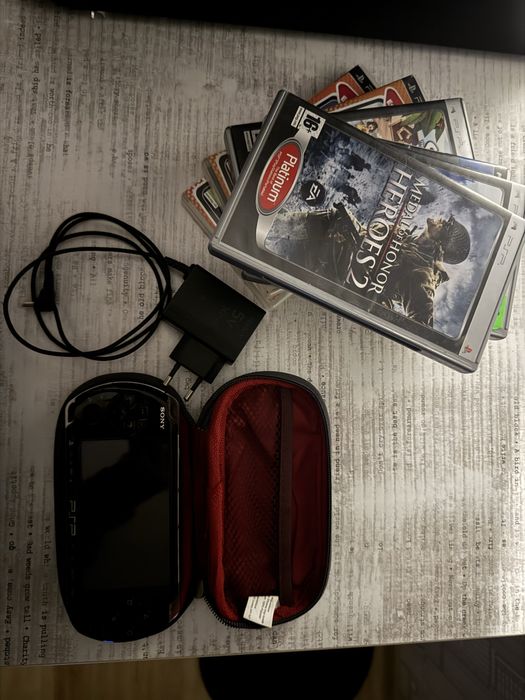 PSP3004 lekko używane