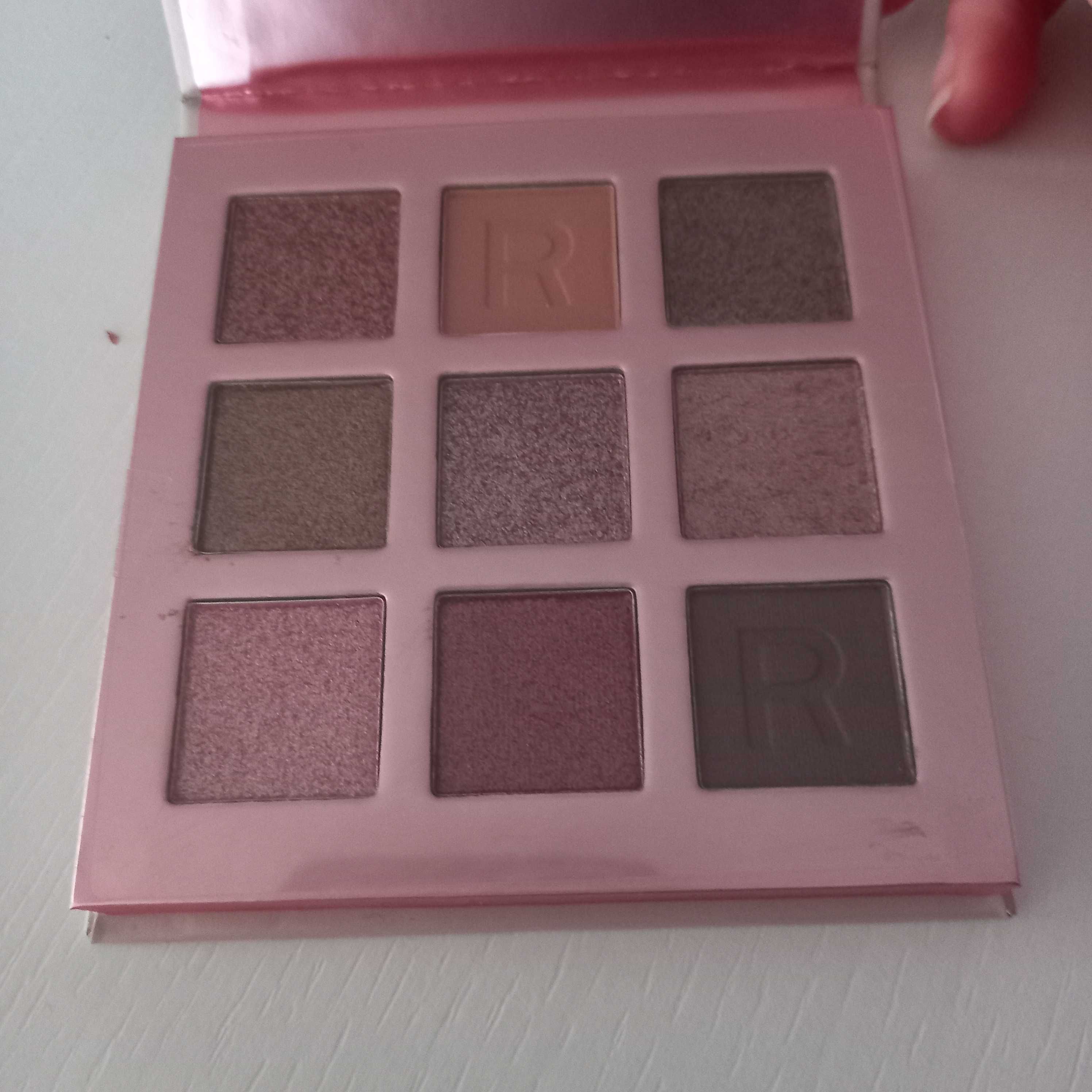 Revolution Dream Glow Eyeshadow