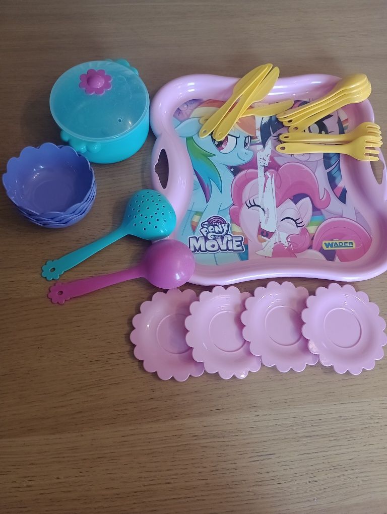 Zestaw obiadowy z tacą My Little Pony - Wader